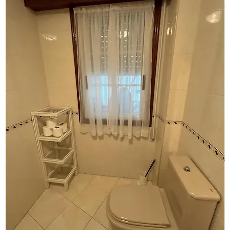 Deza- Playa Silgar Lejlighed